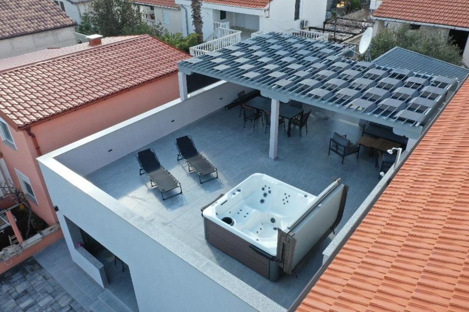 Vila Pedinka Villa Vir Exterior foto